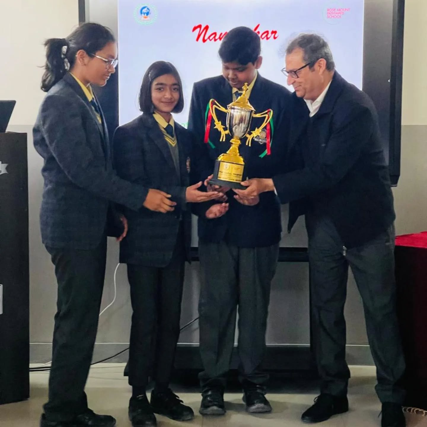 A Day of Knowledge and Thrills at the Saral Inter-School Quiz Competition!